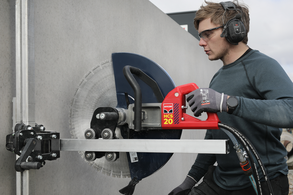SawEZ Guide Rail Wall Saw System